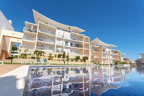 Sea view Apartment with 3 spacious Terraces & 2 Swimming pools