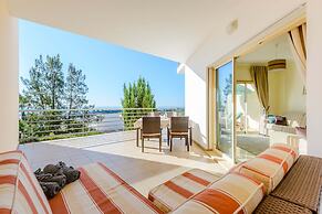 Sea view Apartment with 2 huge Terraces & Swimming pools