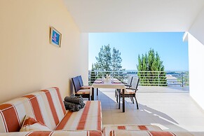 Sea view Apartment with 2 huge Terraces & Swimming pools