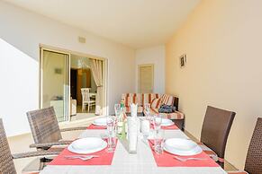 Sea view Apartment with 2 huge Terraces & Swimming pools