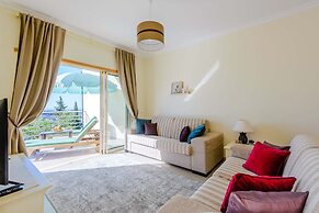 Sea view Apartment with 2 huge Terraces & Swimming pools