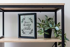 Modern Apartment on Łobzowska Street