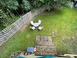 Blaydonburn - Sleeps 4,5 - Parking - Hottub - Yard