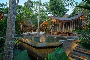 Ulaman Eco Luxury Resort