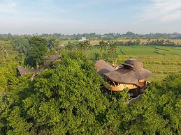 Ulaman Eco Luxury Resort