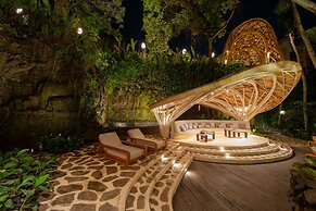 Ulaman Eco Luxury Resort