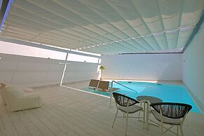 White Hills Resort