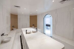White Hills Resort