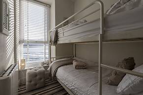 Harbour View - Flat 2