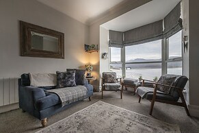 Harbour View - Flat 2
