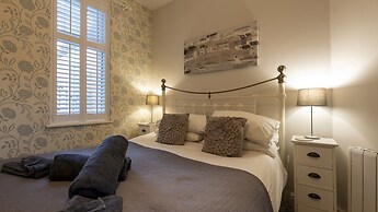 Harbour View - Flat 2