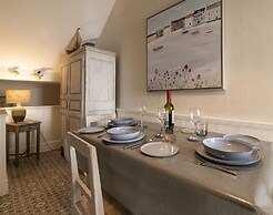 Harbour View - Flat 2