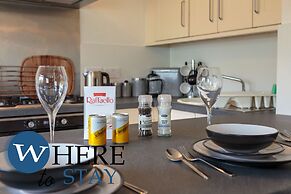 Lovely Apartment by the Hillwood Park-free Parking