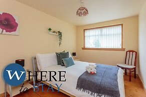 Lovely Apartment by the Hillwood Park-free Parking