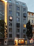 Numa Berlin Savi