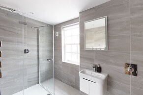 Hampden Apartments - The Louis