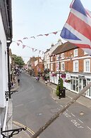 Hampden Apartments - The Louis