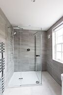 Hampden Apartments - The Louis