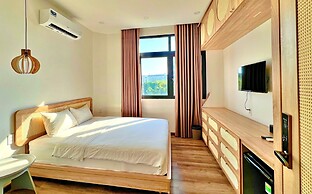 S79 Sofia Grand World