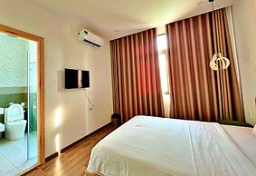 S79 Sofia Grand World