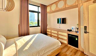 S79 Sofia Grand World