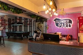 Slumber Party Surf Khao Lak Hostel