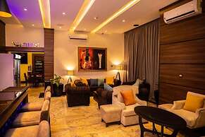 OMEDEL LUXURY