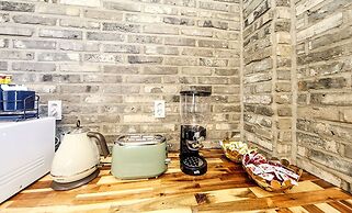 Masan First Class Hotel