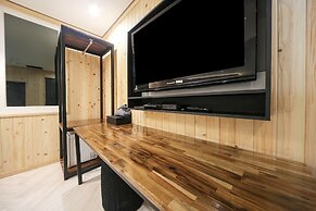 Masan First Class Hotel