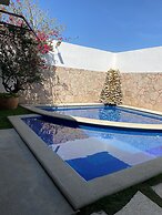 Hotel Garden Suites Tonlá