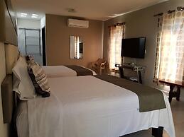 Hotel Garden Suites Tonlá