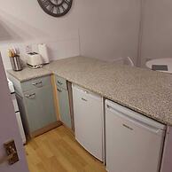 Lovely 2-bed Apartment in Milton Keynes