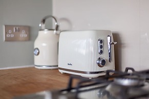 The Shepherd's Bush Collection