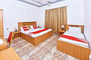OYO 139 Al Ghadeer Hotel Apartments