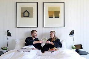 Accommodation at Curlewis