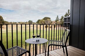 Accommodation at Curlewis