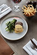 Accommodation at Curlewis