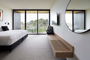 Accommodation at Curlewis