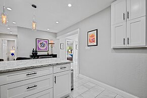 The Perfect Get Away - Walk to Wilton Drive