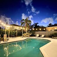 The Perfect Get Away - Walk to Wilton Drive