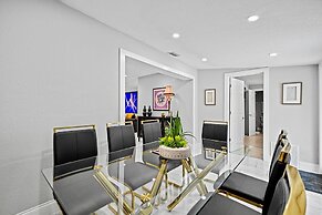 The Perfect Get Away - Walk to Wilton Drive