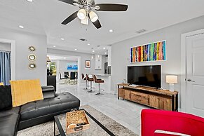 The Perfect Get Away - Walk to Wilton Drive