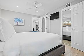 The Perfect Get Away - Walk to Wilton Drive