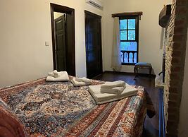 ŞİRİNCE BAHÇE HOTEL