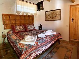 ŞİRİNCE BAHÇE HOTEL