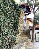 ŞİRİNCE BAHÇE HOTEL