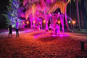 Honey Moon Beach Resort