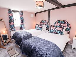Battel Hall Cottage