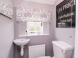Battel Hall Cottage
