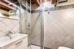 Modern and Spacious Apartment in Noto, Sicily